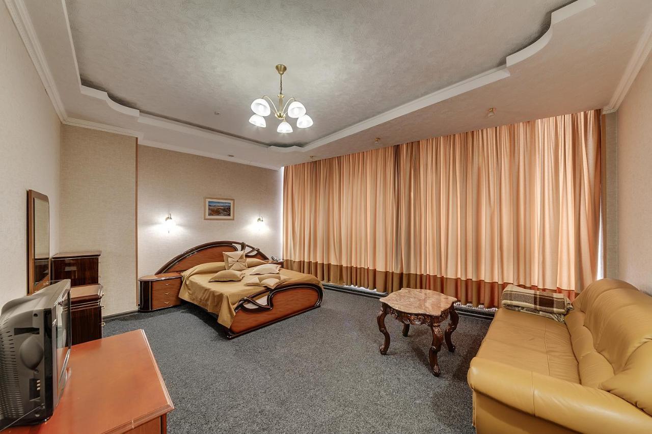 Soborniy Hotel Zaporizhia Dış mekan fotoğraf
