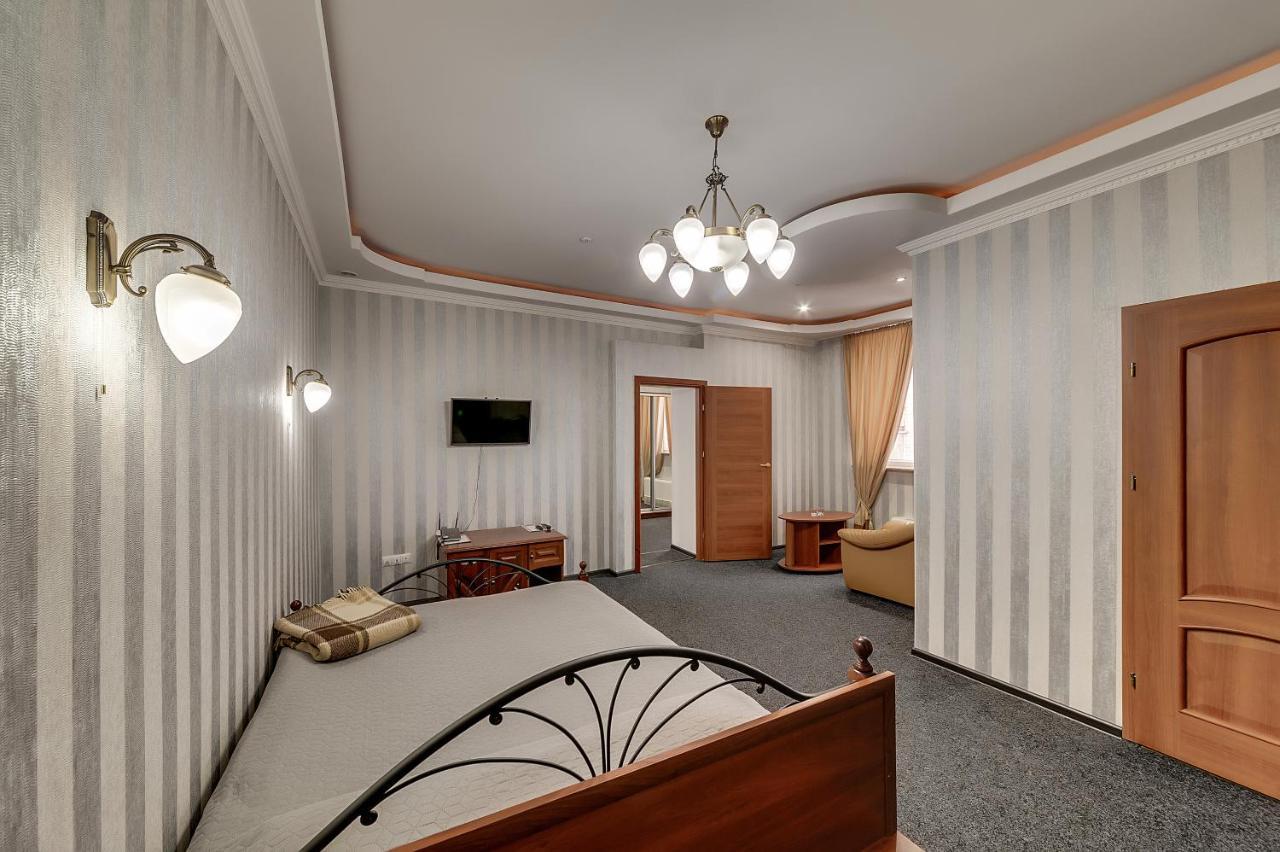 Soborniy Hotel Zaporizhia Dış mekan fotoğraf