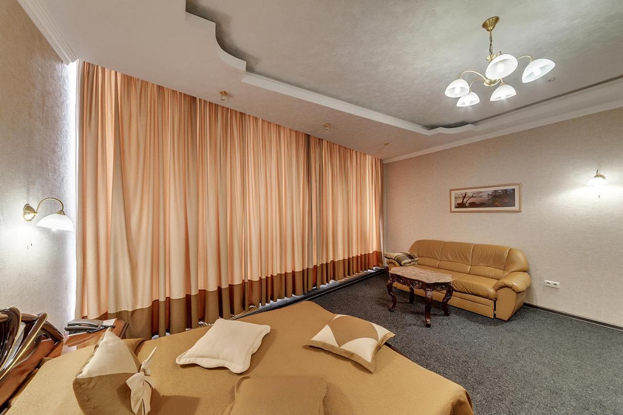 Soborniy Hotel Zaporizhia Dış mekan fotoğraf