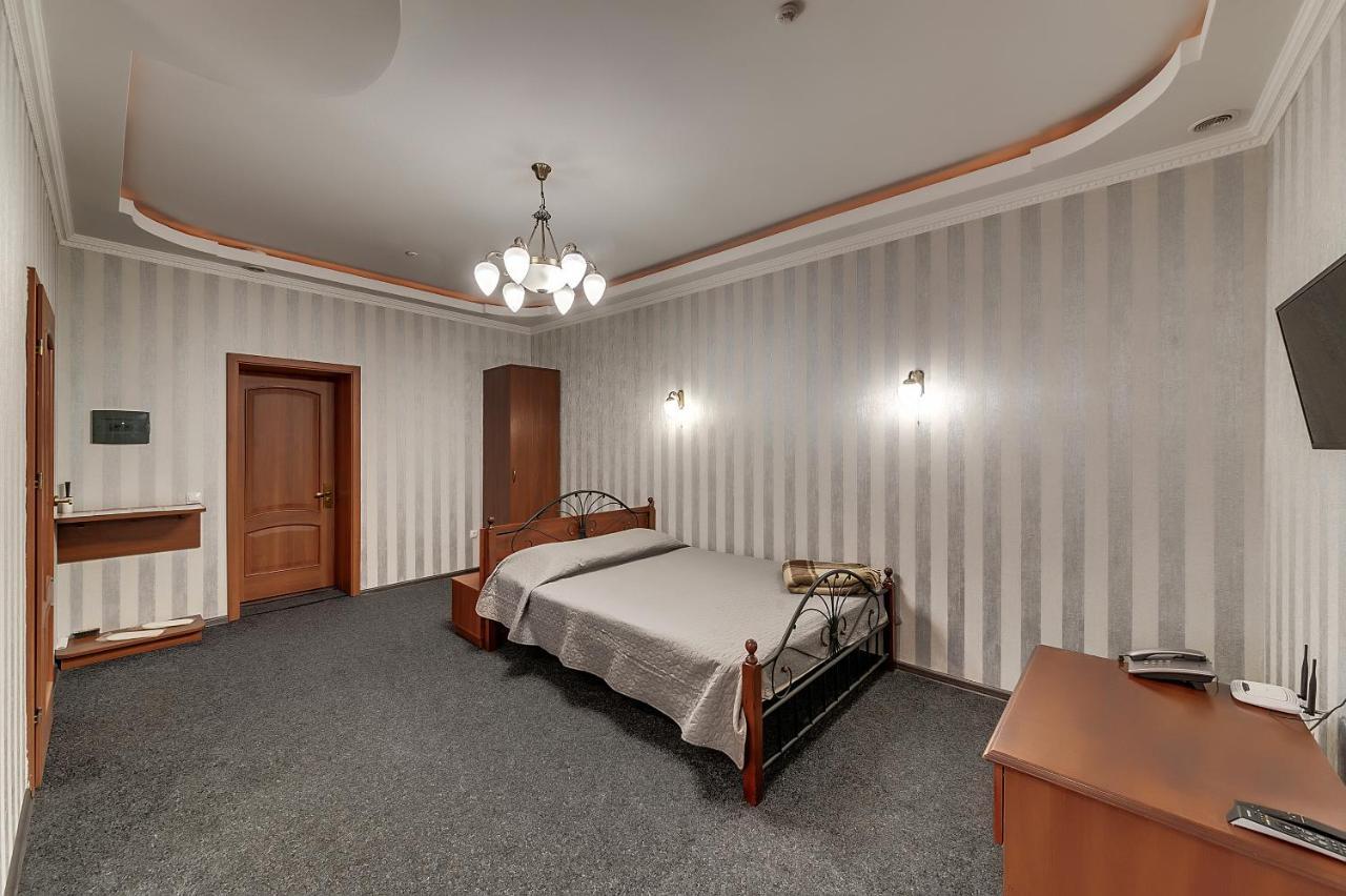 Soborniy Hotel Zaporizhia Dış mekan fotoğraf